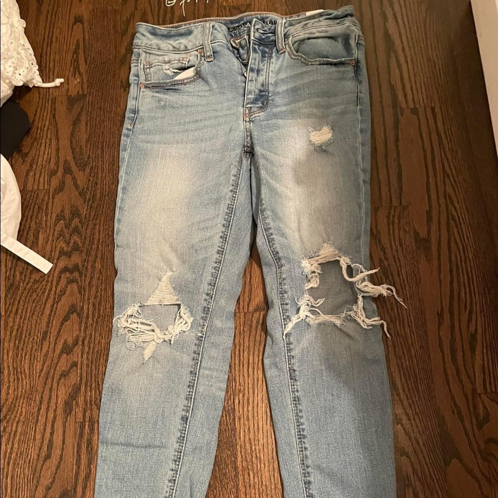 American Eagle boyfriend jeans